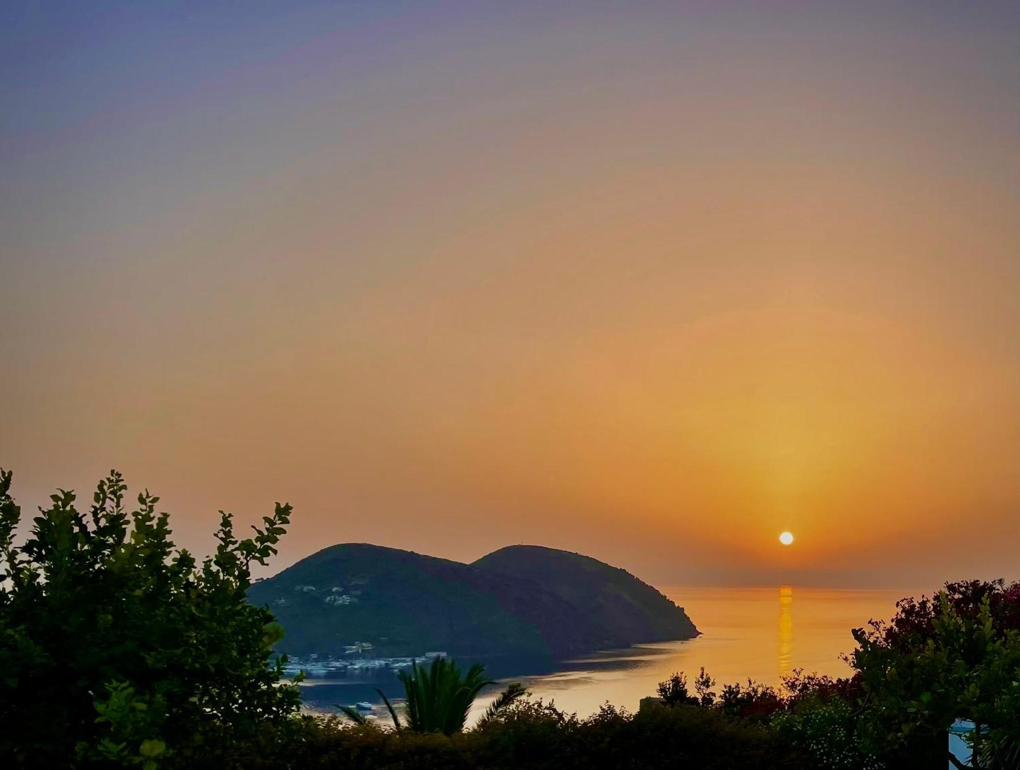 Villa 'A Pisa Đảo Lipari Ngoại thất bức ảnh