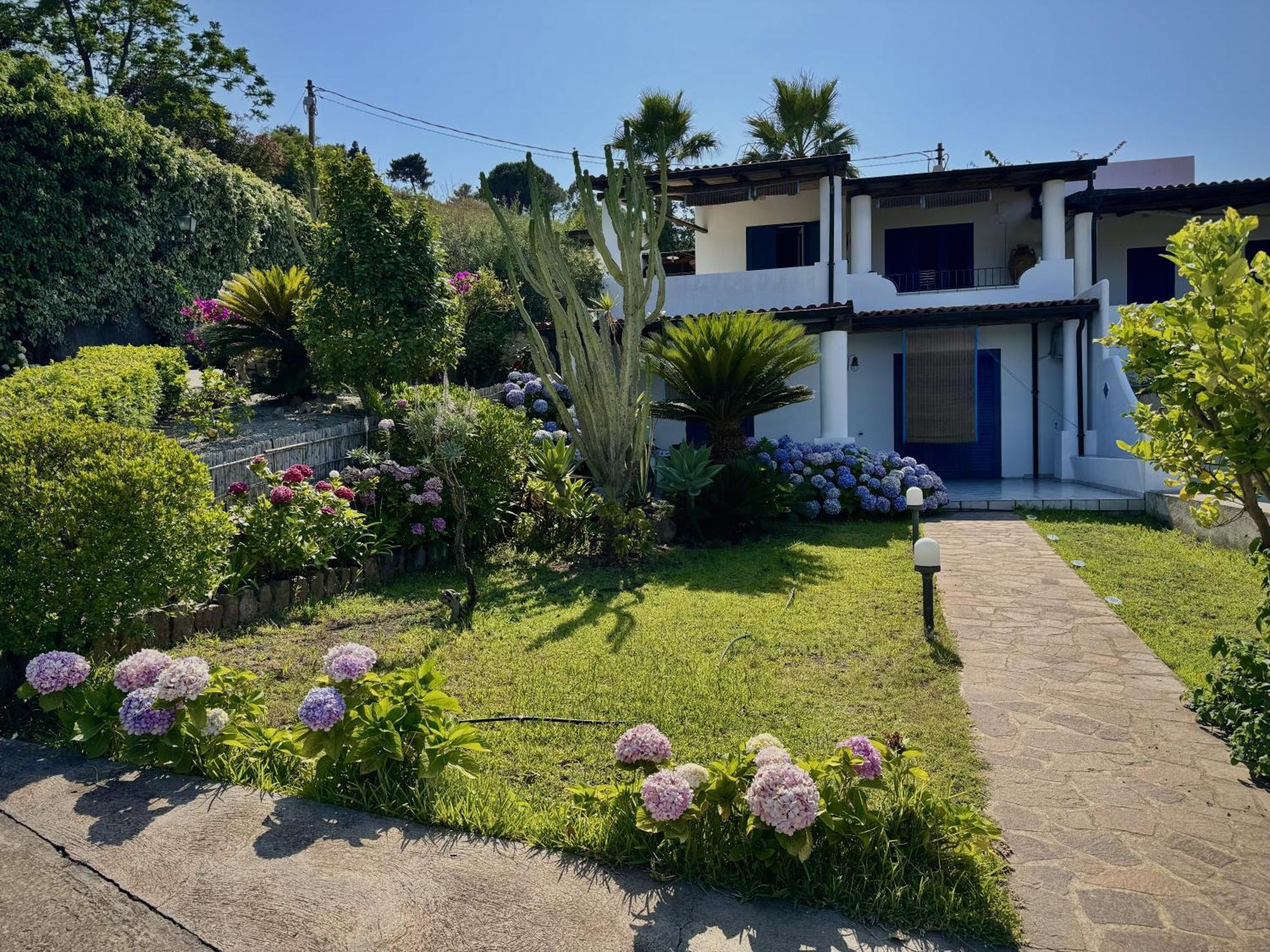 Villa 'A Pisa Đảo Lipari Ngoại thất bức ảnh